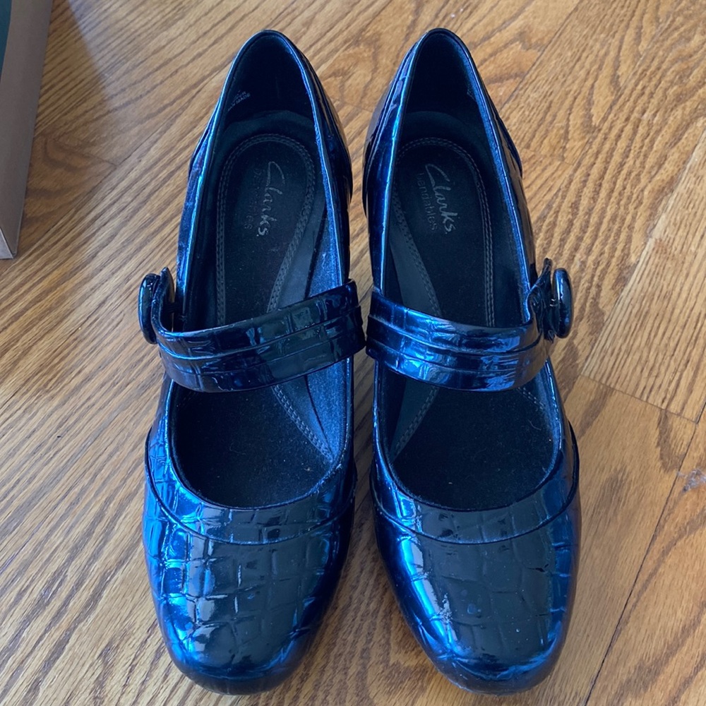 Clarks Black Croco “Ruby Shimmer” Shoes - Size 9M